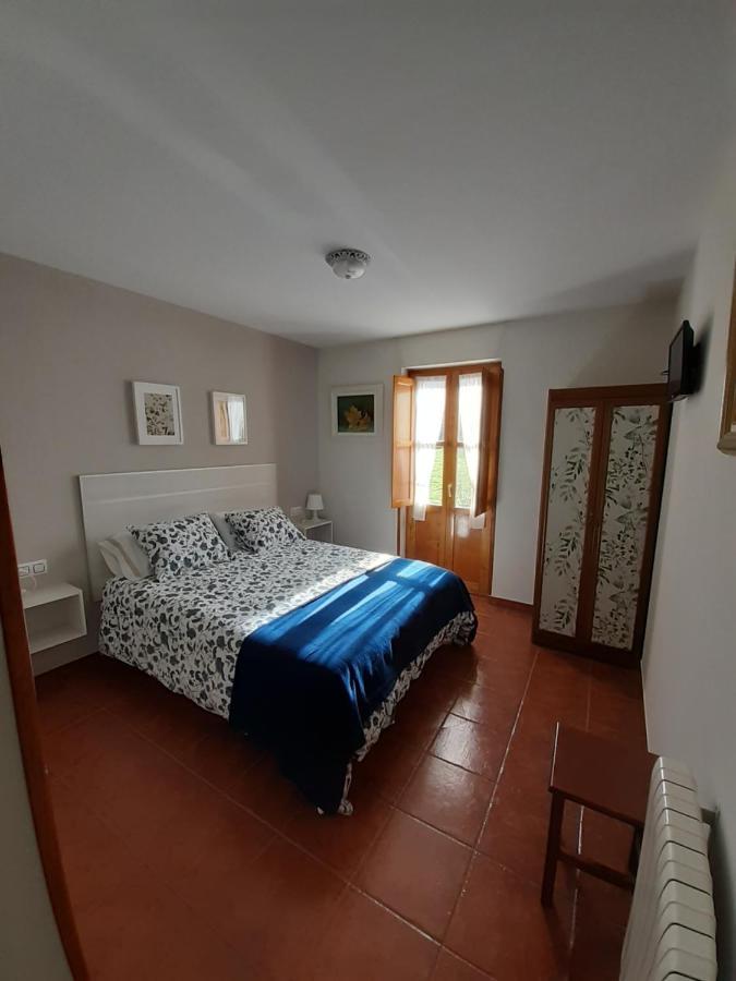 Pensjonat La Casona Del Jou Ortiguero Zewnętrze zdjęcie
