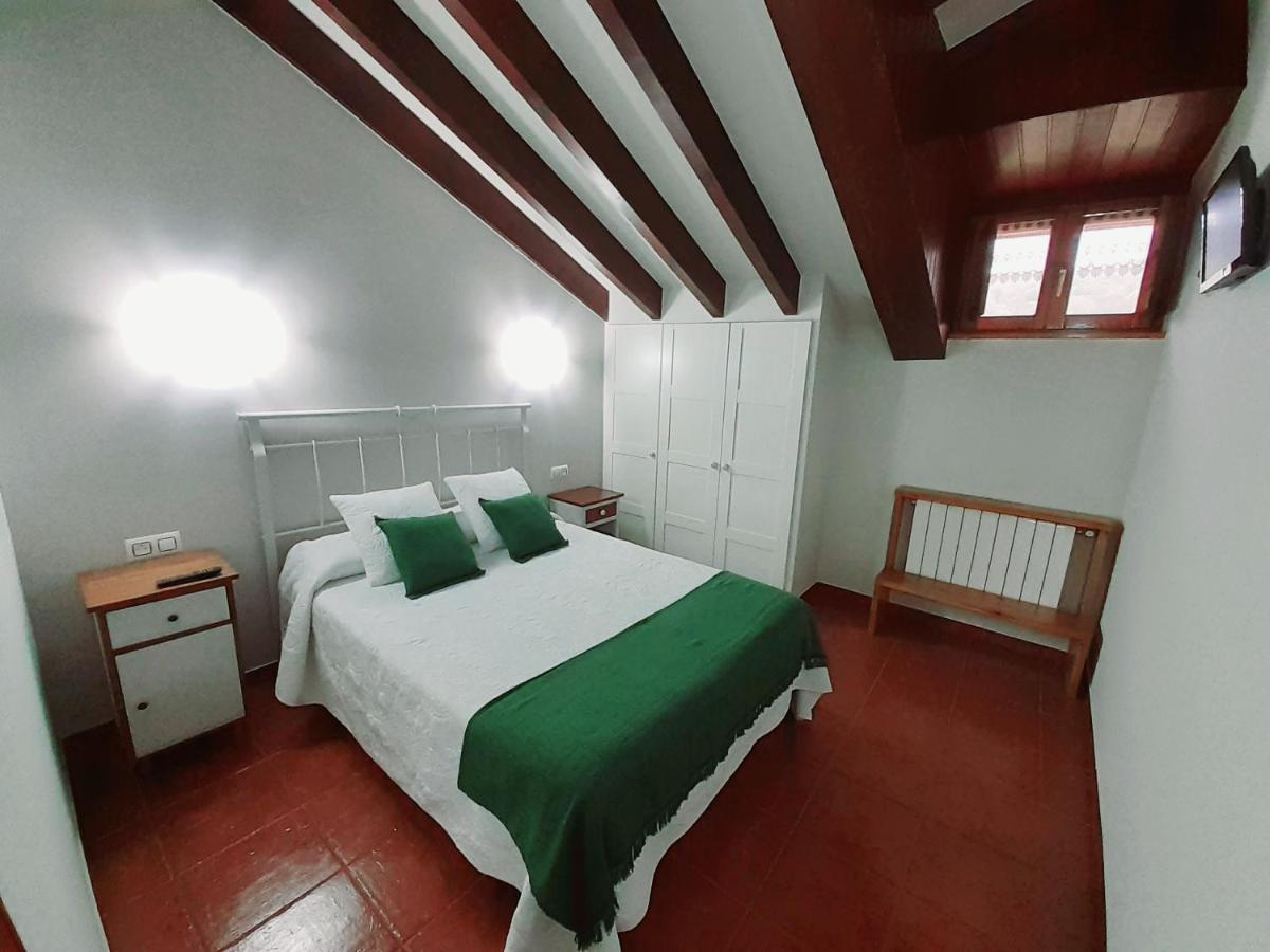 Pensjonat La Casona Del Jou Ortiguero Zewnętrze zdjęcie