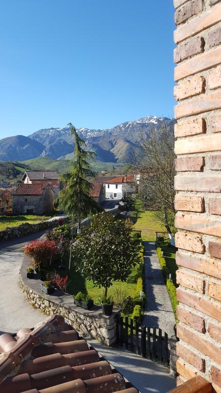Pensjonat La Casona Del Jou Ortiguero Zewnętrze zdjęcie